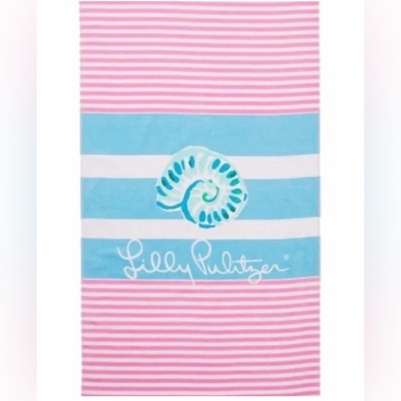 Lilly Pulitzer Oversized Beach Towel in Multi Soleil it On Me Style#007360 - Picture 4 of 5